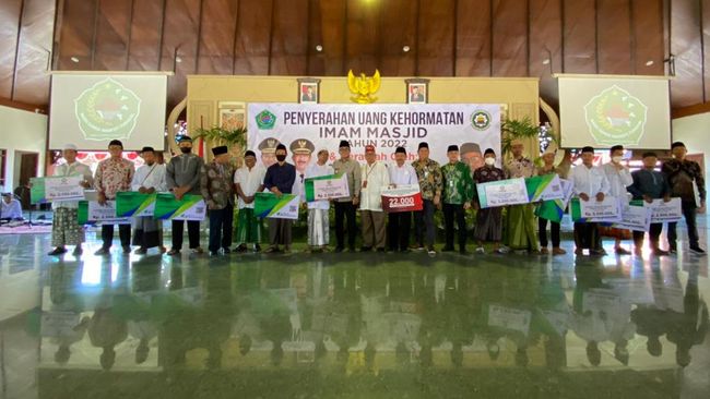 Lewat BPJAMSOSTEK, Bank Jatim Beri Perlindungan 22.000 Pekerja Rentan