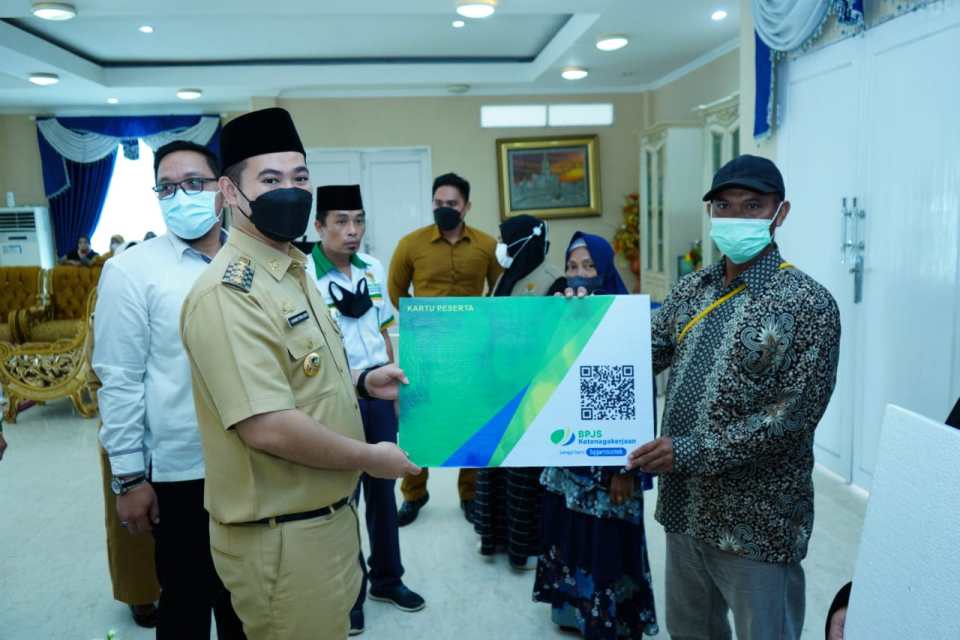Seribu Pekerja Rentan di Pangkep Didaftar BPJS Ketenagakerjaan