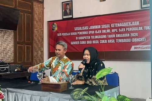 Pekerja BPU Bakal Terima BPJS Ketenagakerjaan dari DBHCHT, Disnakertrans Tulungagung Gelar Sosialisasi