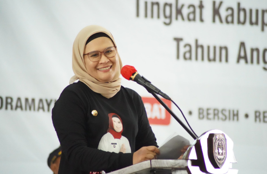 Bupati Nina Agustina Proteksi 7.948 RT RW Dengan BPJS Ketenagakerjaan