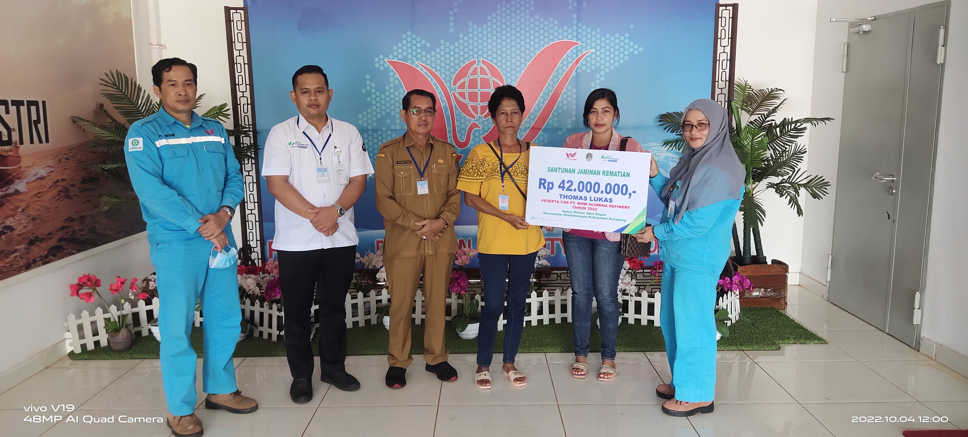 BPJAMSOSTEK Bersama PT WHW Serahkan Santunan JKM Rp.42 Juta