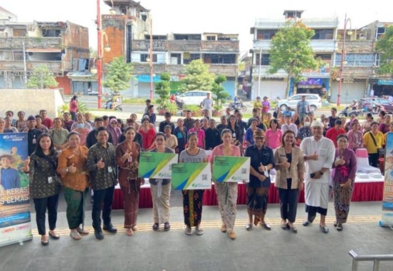 245 Pedagang Pasar Rakyat Gianyar Menerima Perlindungan Program BPJS Ketenagakerjaan