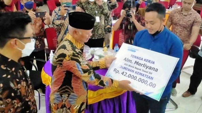 2.538 Petugas Keagamaan dan Pekerja Rentan di Enrekang Bakal Terlindungi BPJS Ketenagakerjaan