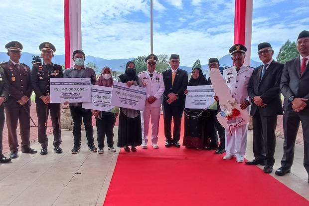 4 Ahli Waris di Lutim Terima Satunan Rp42 Juta dari BPJS Ketenagakerjaan