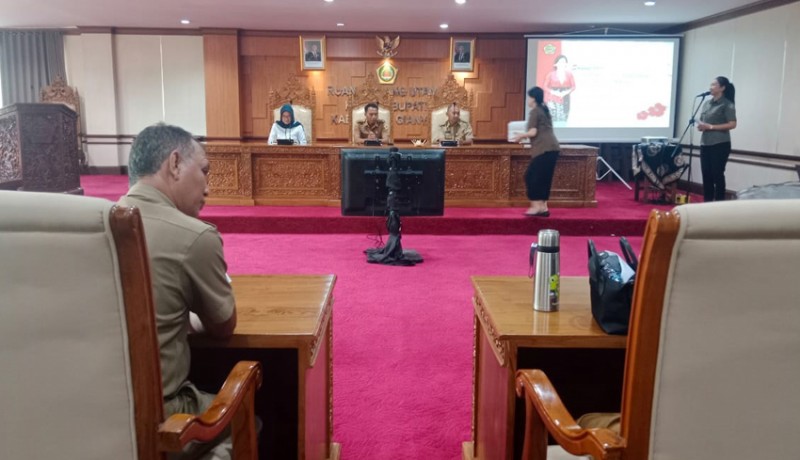 Pemkab Gianyar Dorong Perlindungan Sosial Bagi Pekerja Informal