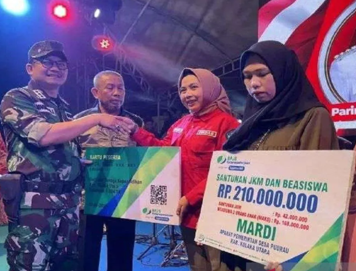 BPJS Ketenagakerjaan beri santunan kematian kepada ahli waris pekerja Kolaka
