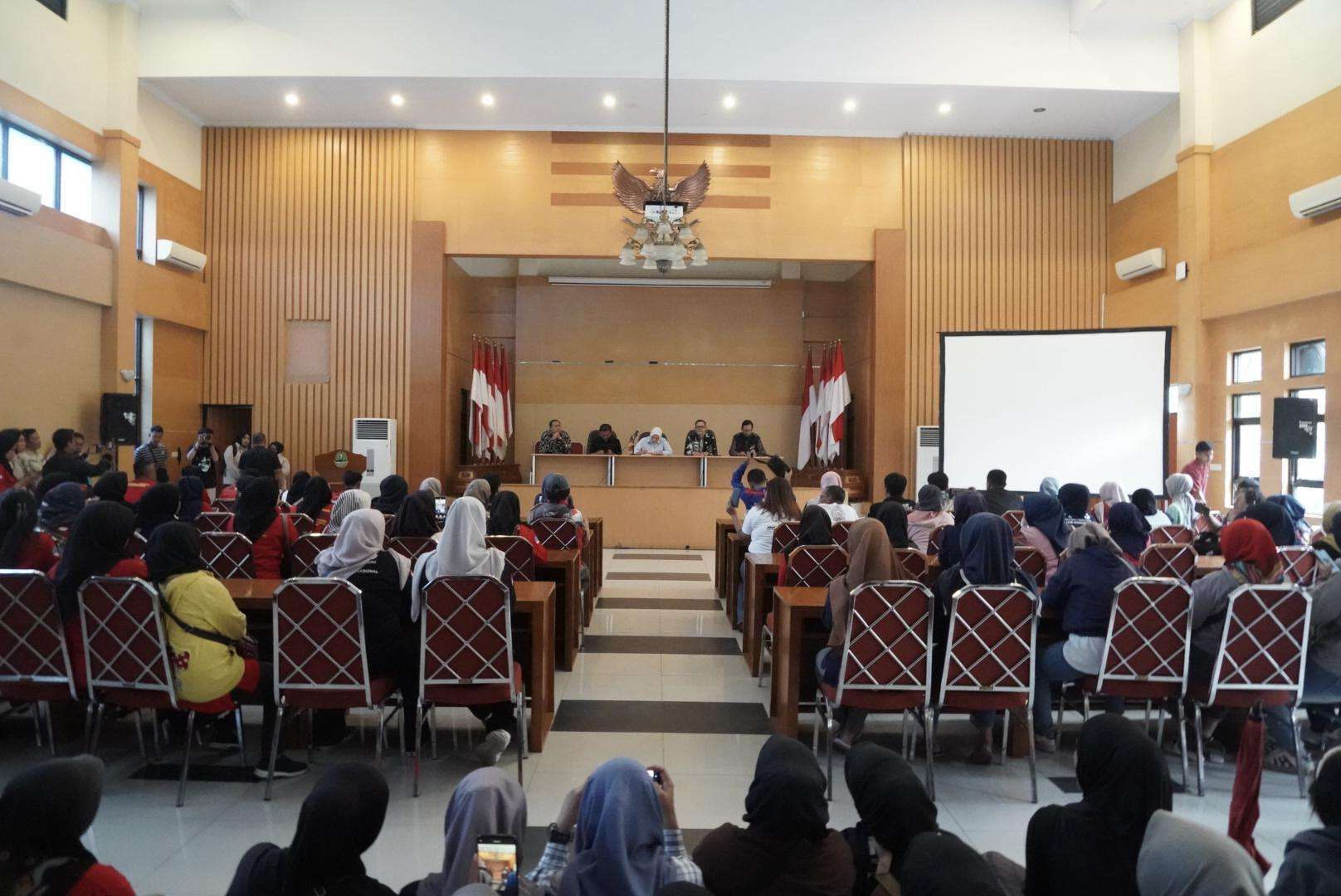 Pemkab Garut Perjuangkan Kejelasan Hak Karyawan