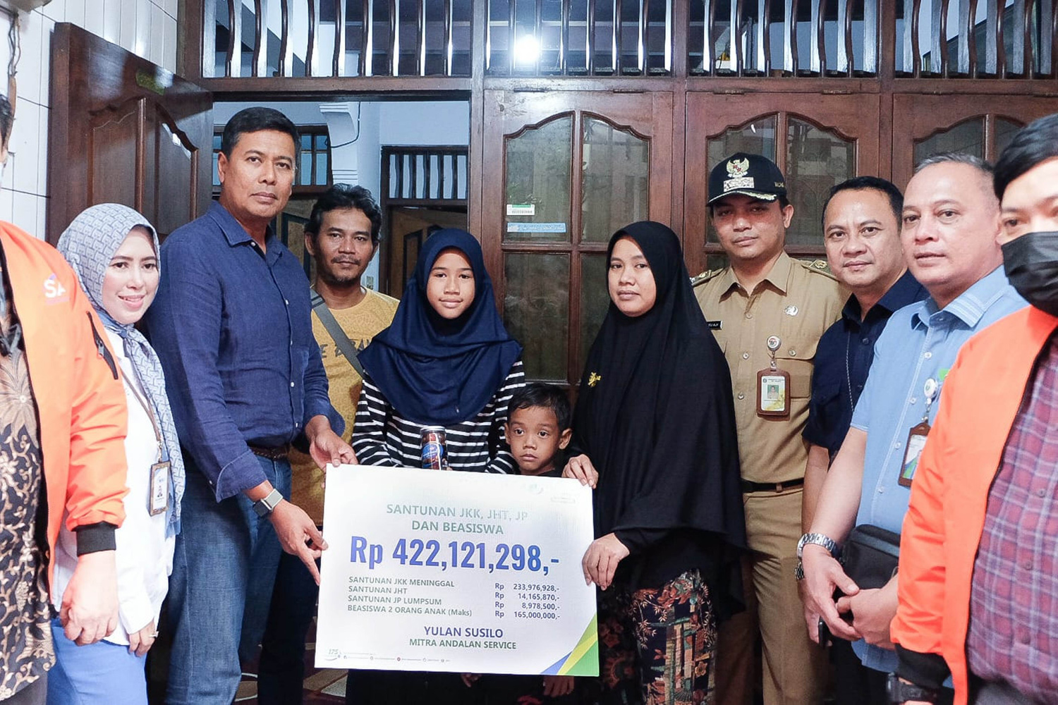Kurir Meninggal Saat Antar Paket, BPJS Ketenagakerjaan Gerak Cepat Bayarkan Manfaat Senilai Rp422 juta Kepada Ahli Waris
